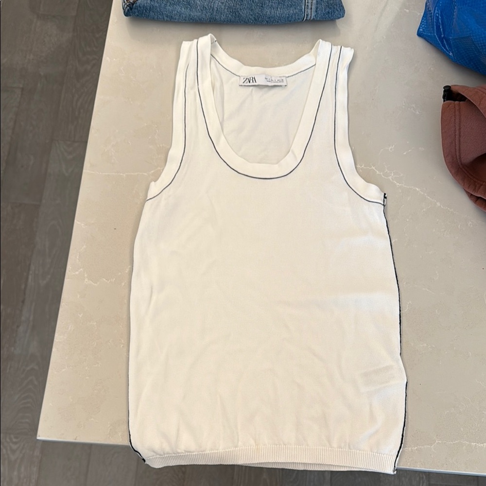 Zara White Sleeveless Top